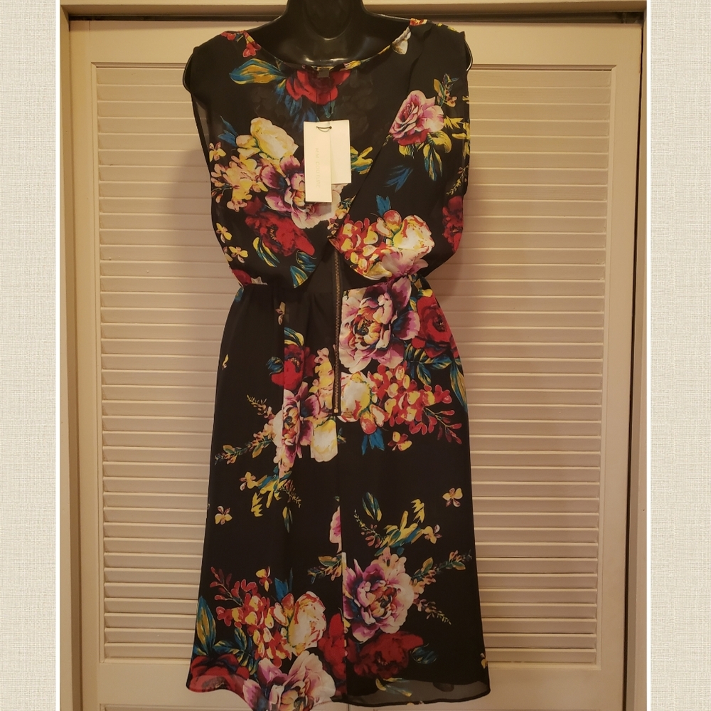 Dress - Picture 3 of 5